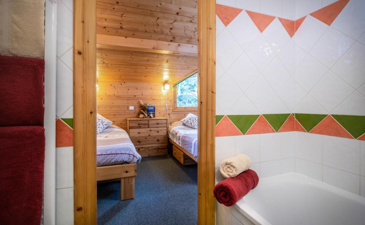 Snow Retreat Pandora, La Tania, Courchevel, 15 Person , Wifi Chalé