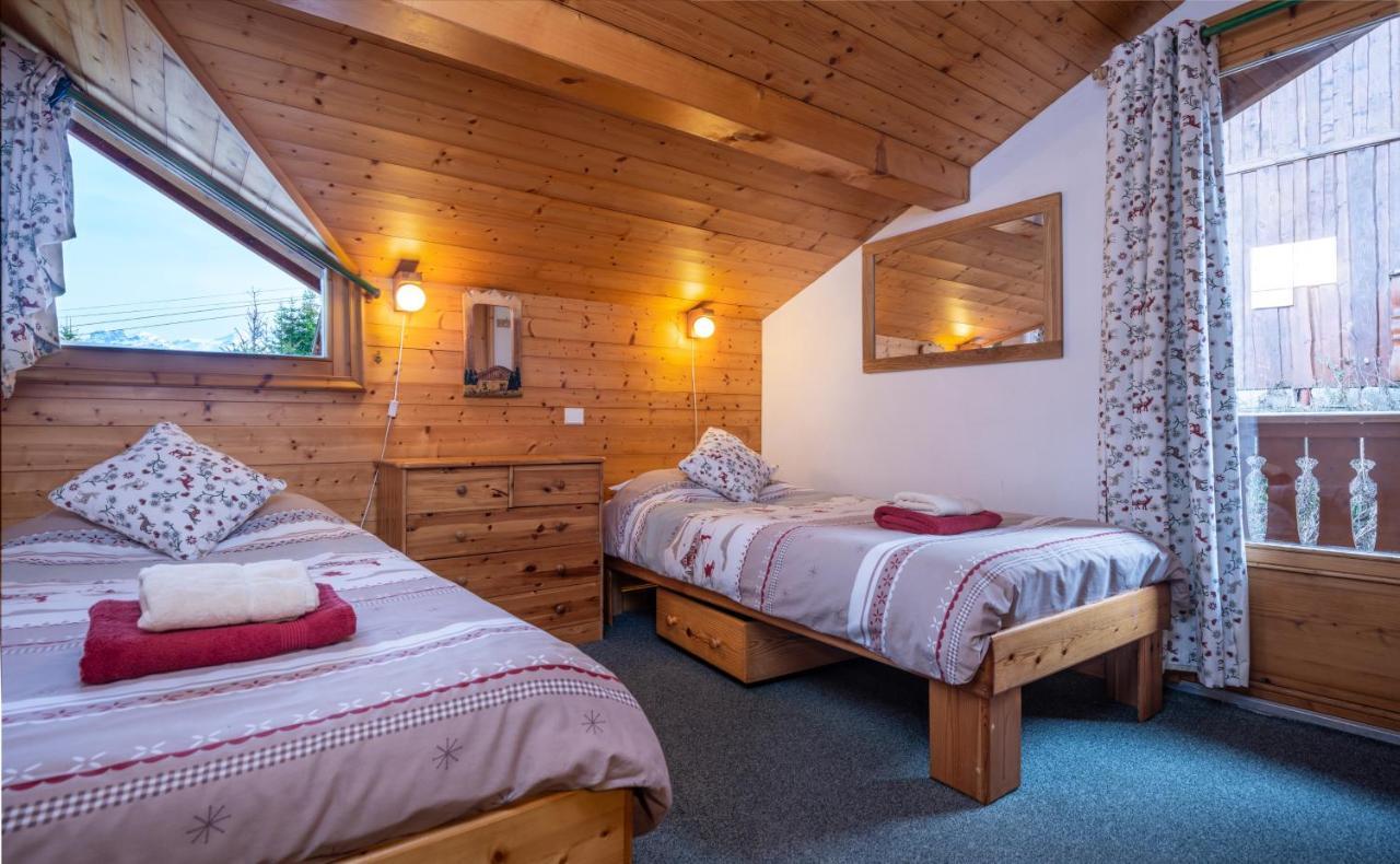 Snow Retreat Pandora, La Tania, Courchevel, 15 Person , Wifi Chalet Courchevel